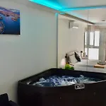 Alight Sauna & Penthouse Appartamento Xewkija