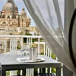 Alight Sauna & Penthouse Appartamento *